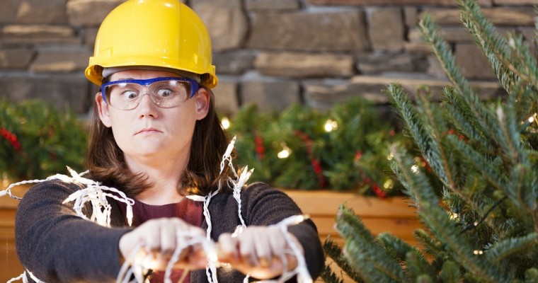 Decorar la casa para la Navidad en completa seguridad