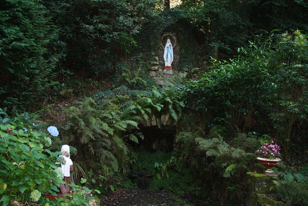 El día en que la Virgen apareció a Bernadette Soubirous