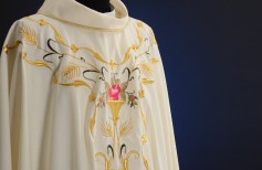 casulla sacerdote
