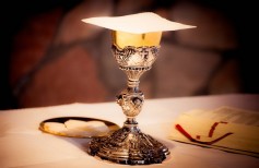 El cáliz sacerdotal
