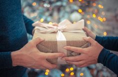 5 ideas de regalos de Navidad: para él y para ella