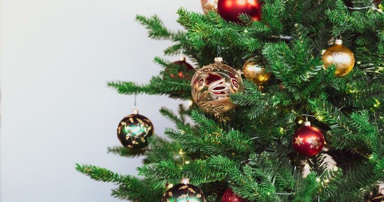 Decorar el árbol de Navidad: reglas y consejos