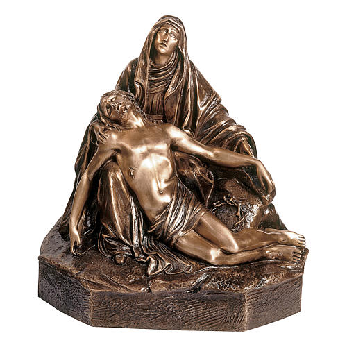 Estatua de bronce Piedad