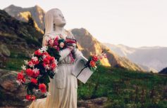 El perfume de los santos: ¡para cada santo, una flor!
