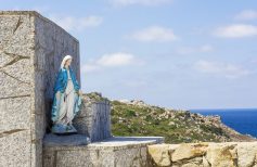 Santa María del Mar: la Virgen hallada a la deriva en una playa