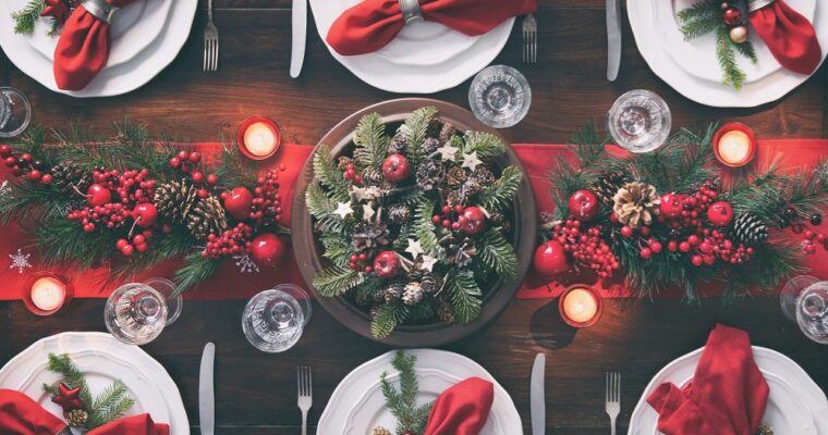 Poner la mesa en Navidad: muchas ideas, también hechas por ti