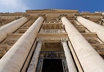puerta santa