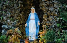 ¿Por qué el sábado está dedicado a la Virgen? Por qué el sábado está dedicado a la Virgen