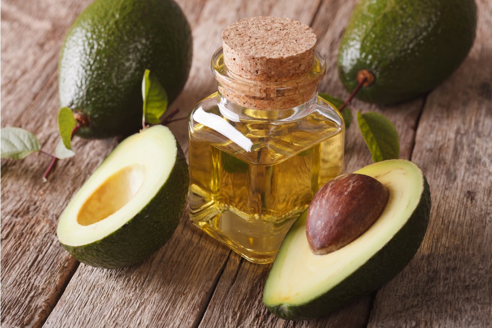 Aceite de aguacate: beneficios para pelo, rostro y cuerpo