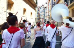 La fiesta de San Firmino en Pamplona: historia y ritos La fiesta de San Firmino en Pamplona