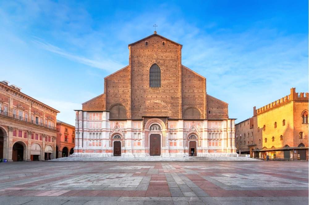 La historia de San Petronio: el santo protector de Bolonia